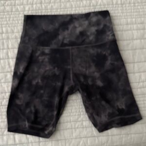 lululemon athletica Black Tie-Dye Bike Shorts
